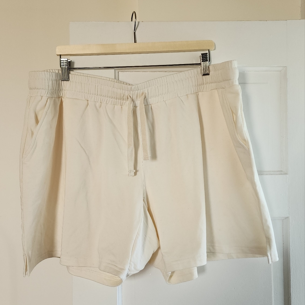 Franc Sweatshorts